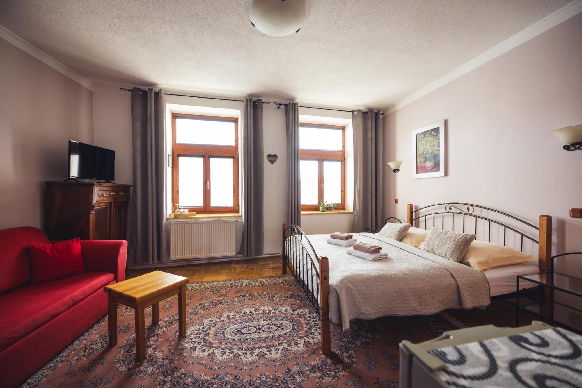 Penzion U Papousku Jindrichuv Hradec Luaran gambar