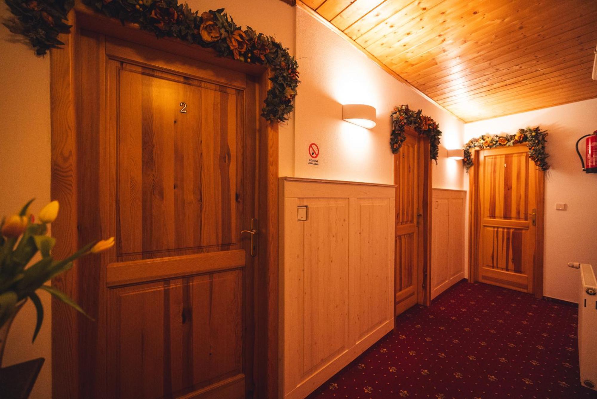 Penzion U Papousku Jindrichuv Hradec Luaran gambar